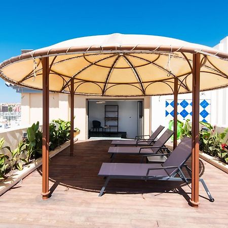 Ph Bellagio: Luxurious And Romantic Duplex Penthouse With Private Pool & Sea Views เบนัลมาเดนา ภายนอก รูปภาพ